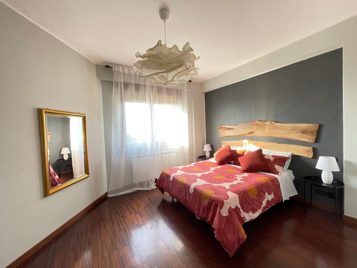 Casa Katiu' Due Camere Indipendenti In Appartamento Di 83 Mq 라킬라 외부 사진