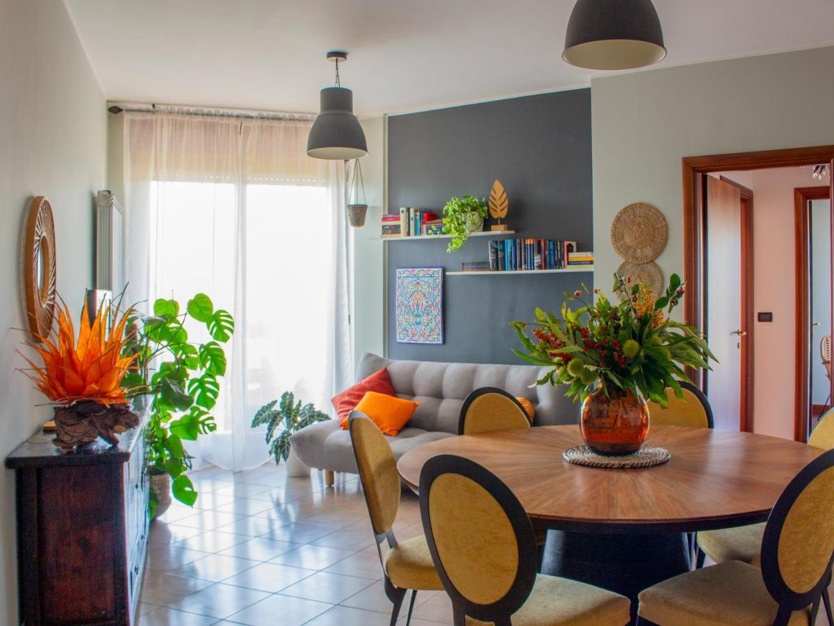 Casa Katiu' Due Camere Indipendenti In Appartamento Di 83 Mq 라킬라 외부 사진